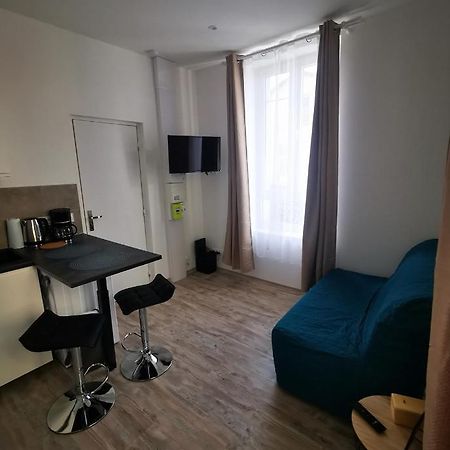 فيشي Studio Meuble Rez-De-Chaussee المظهر الخارجي الصورة
